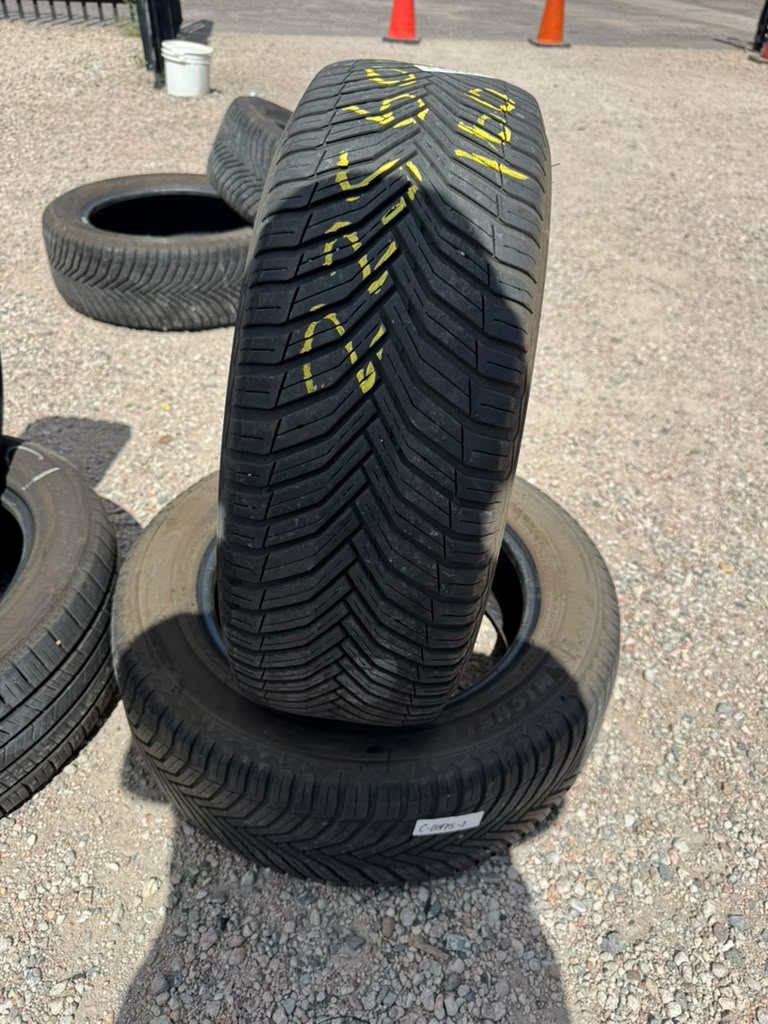 225/60R17 Pair (2 Used Tires) Michelin Cross Climate