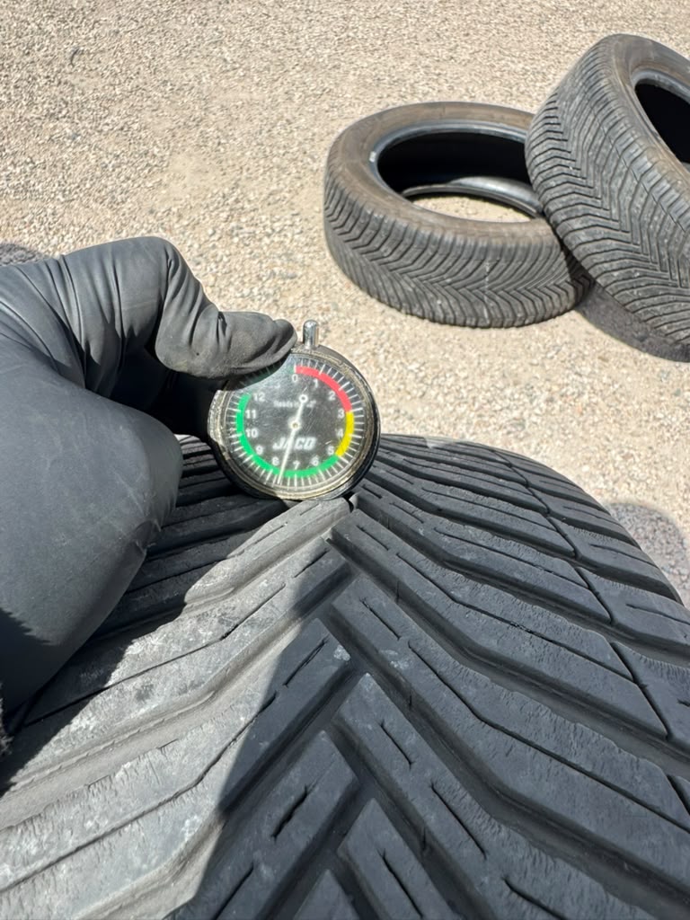 225/60R17 Pair (2 Used Tires) Michelin Cross Climate