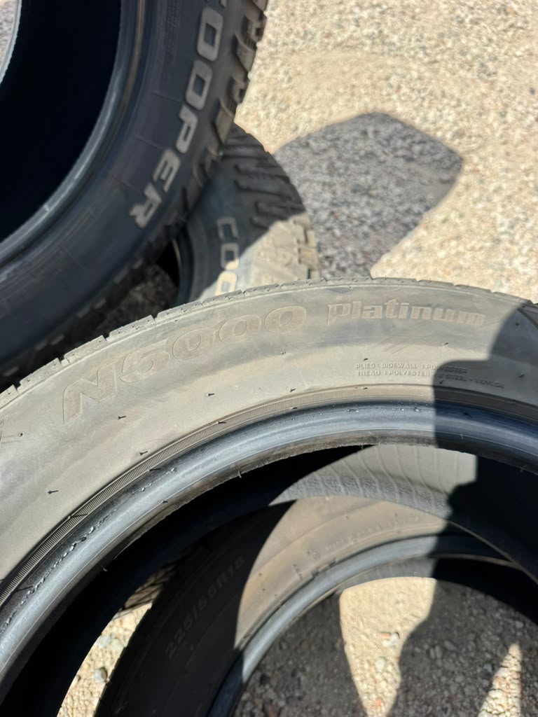 225/55R18 Pair (2 Used Tires) Nexen N5000 Platinum