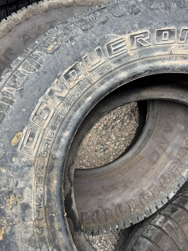 LT275/70R18 Pair (2 Used Tires) Nankang Conquerer