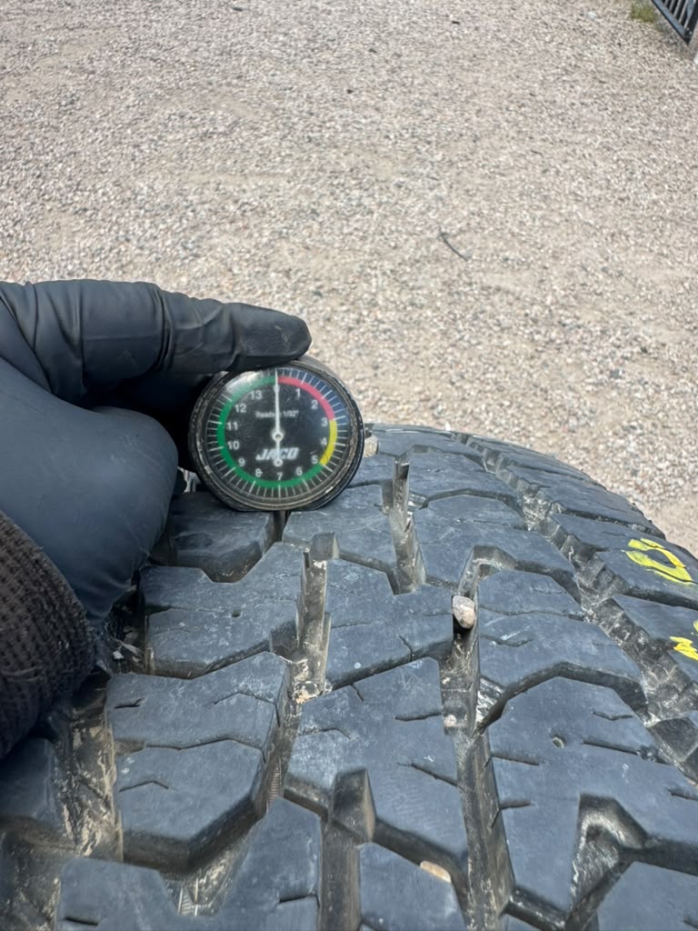 LT275/70R18 Pair (2 Used Tires) Nankang Conquerer