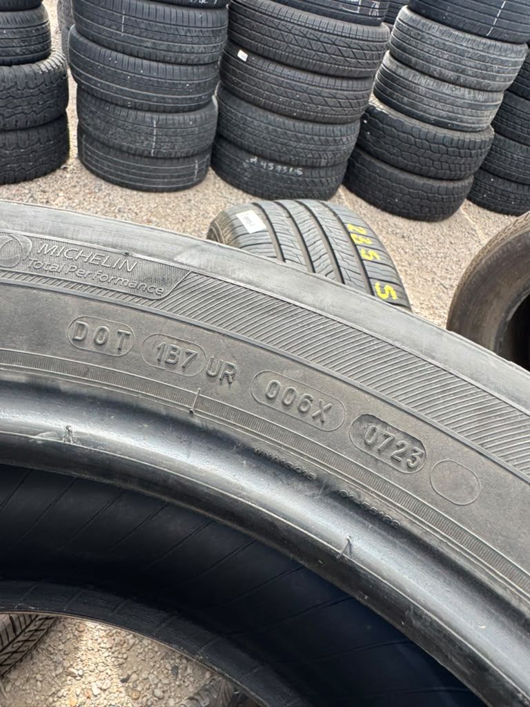 265/50R20 Set (4 Used Tires) Michelin Defender LTX M/S