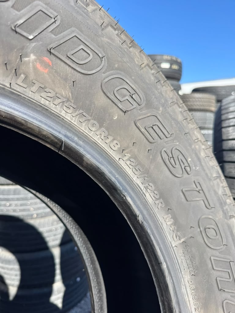LT275/70R18 Set (4 Used Tires) Bridgestone Dueler AT