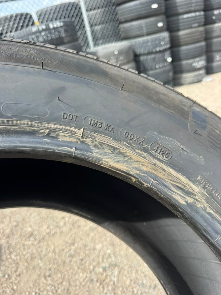265/65R18 Set (4 Used Tires) Michelin Primacy LTX - 📍 Commerce City