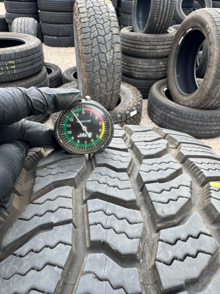 275/65R18 Pair (2 Used Tires) Cooper Discoverer - 📍 Commerce City
