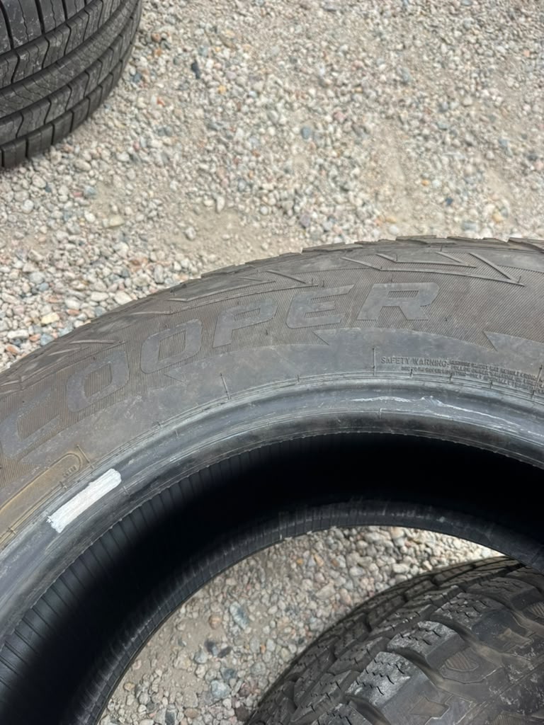 275/65R18 Pair (2 Used Tires) Cooper Discoverer - 📍 Commerce City