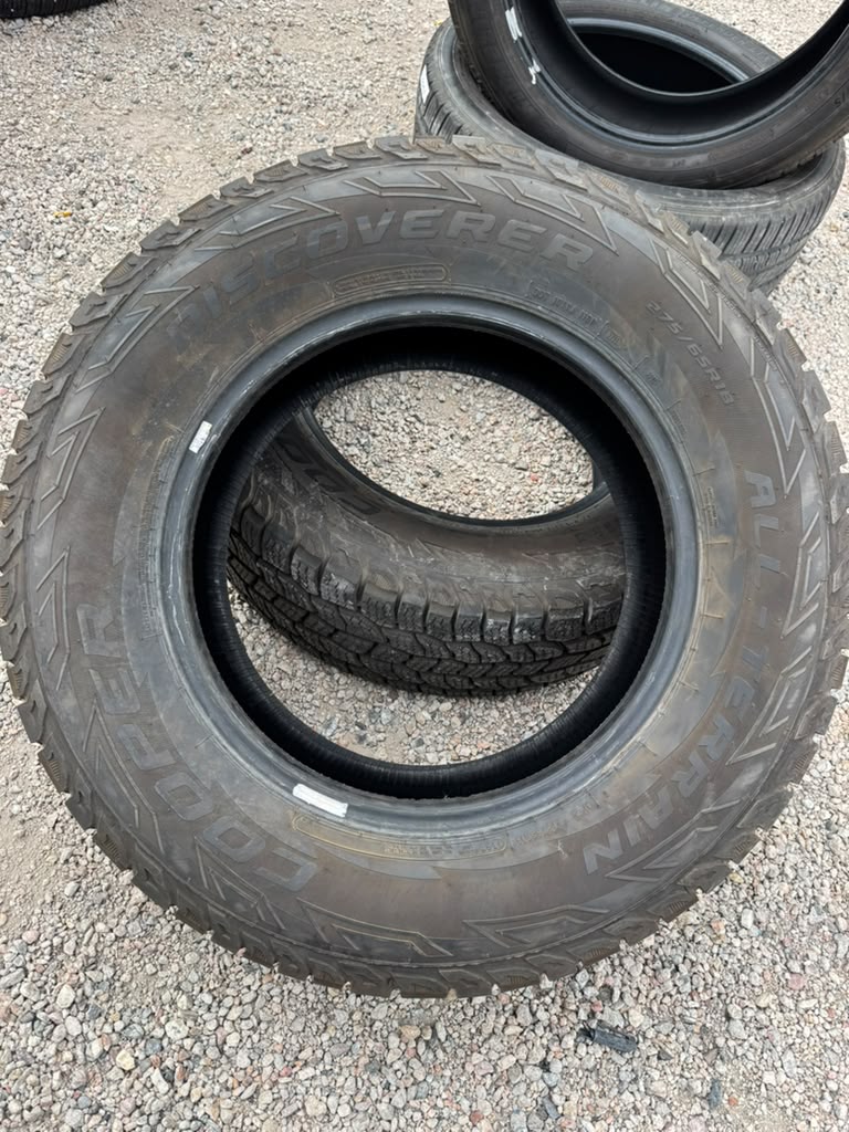 275/65R18 Pair (2 Used Tires) Cooper Discoverer - 📍 Commerce City