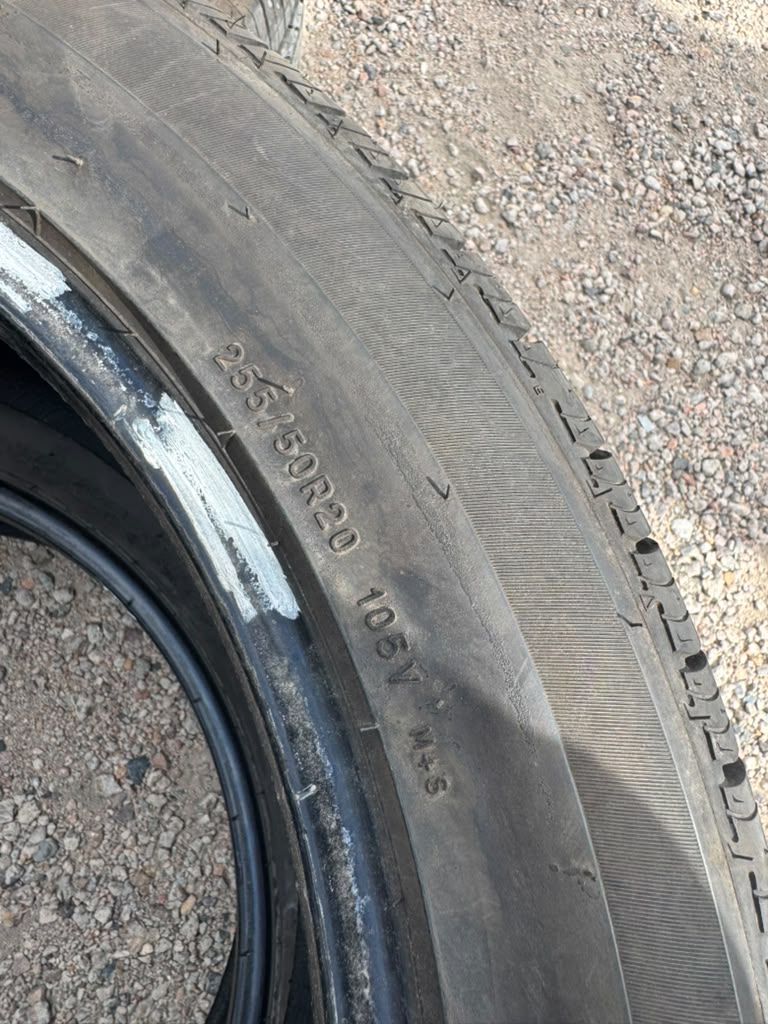 255/50R20 Pair (2 Used Tires) Uniroyal Tiger Paw - 📍 Commerce City