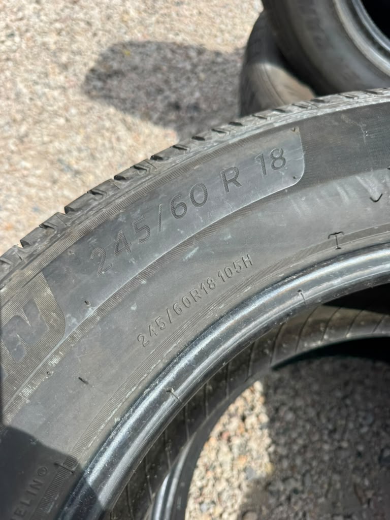 245/60R18 Pair (2 Usend Tires) Michelin Defender - 📍 Commerce City