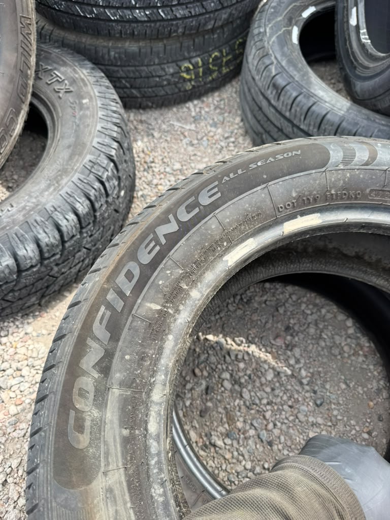 215/60R16 Pair (2 Used Tires) Caldera Confidence