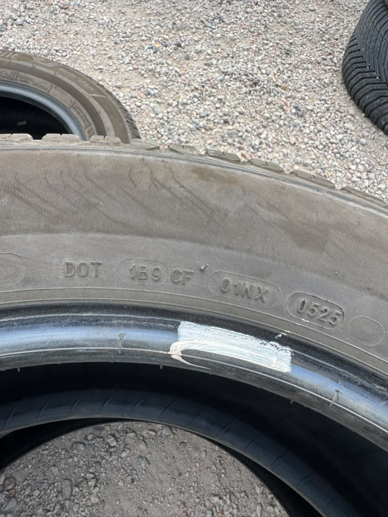 255/55R20 Pair (2 Used Tires) Michelin Cross Climate 2 - 📍 Commerce City