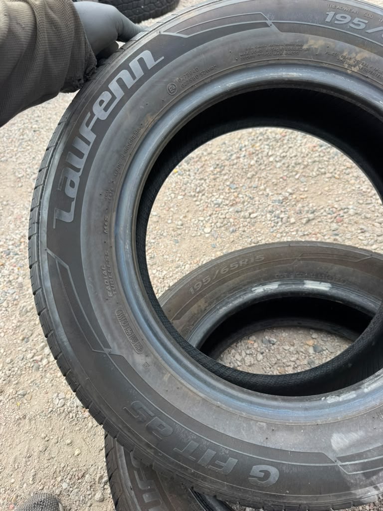 195/65R15 Pair (2 Used Tires) Laufenn G fit