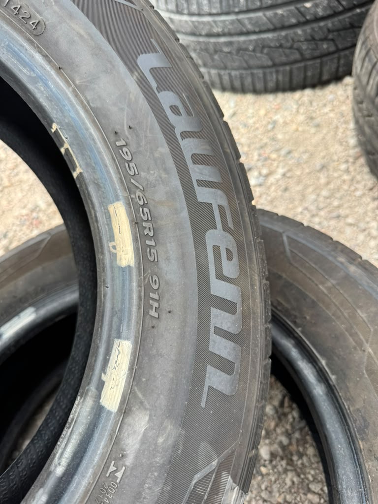 195/65R15 Pair (2 Used Tires) Laufenn G fit