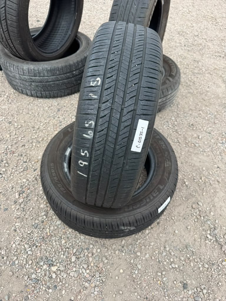 195/65R15 Pair (2 Used Tires) Laufenn G fit