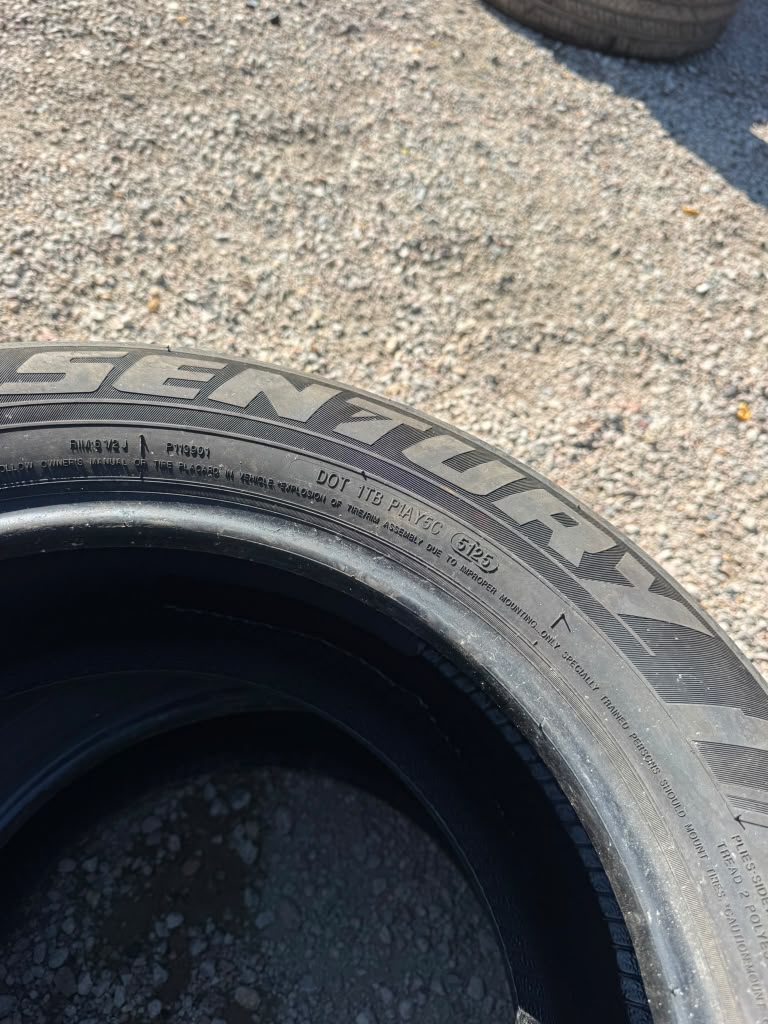 215/60R16 Set (4 Used Tires) Sentury Touring