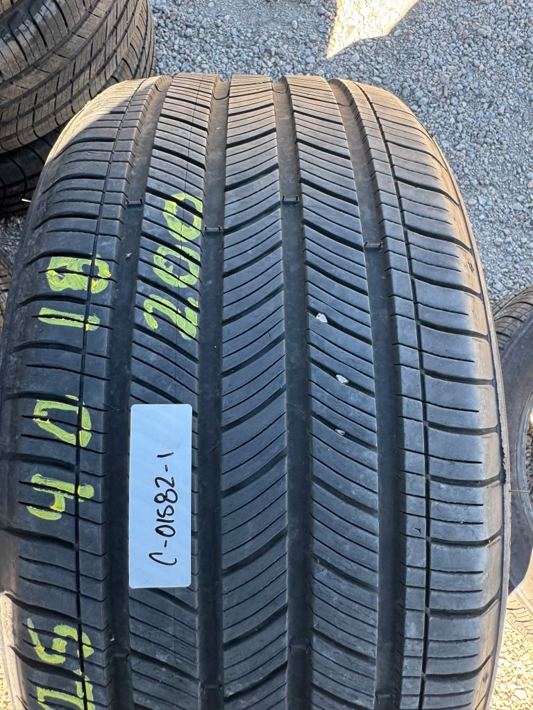 225/40R18 Pair (2 Used Tires) Michelin Primacy