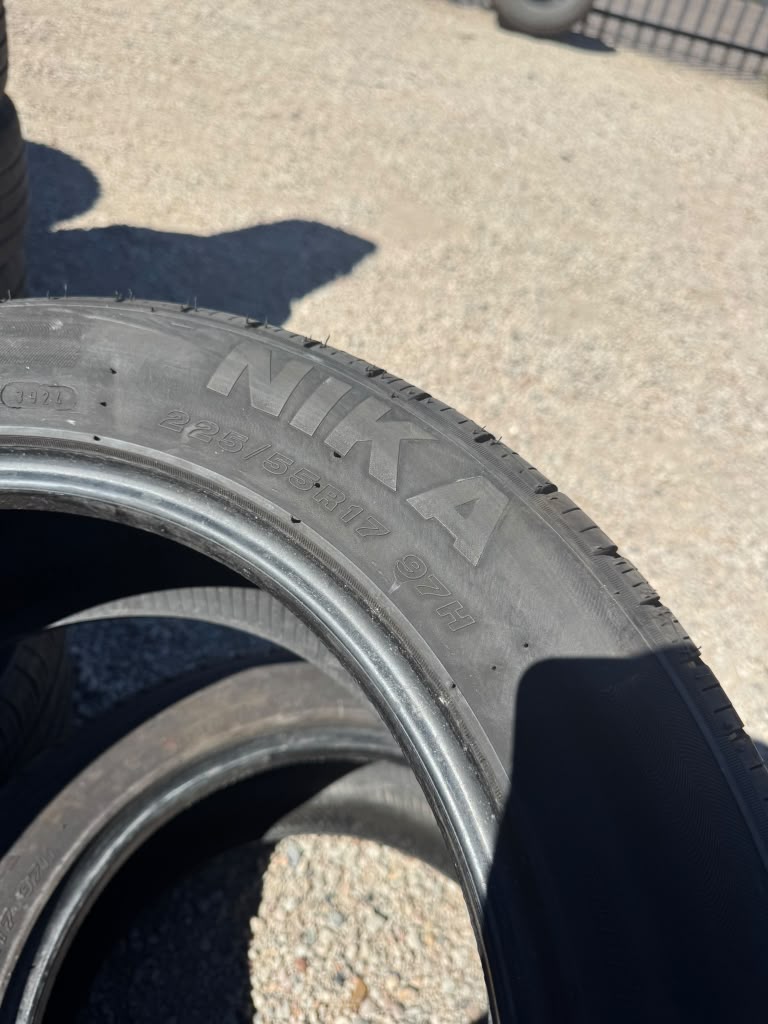225/55R17 Pair (2 Used Tires) Nika