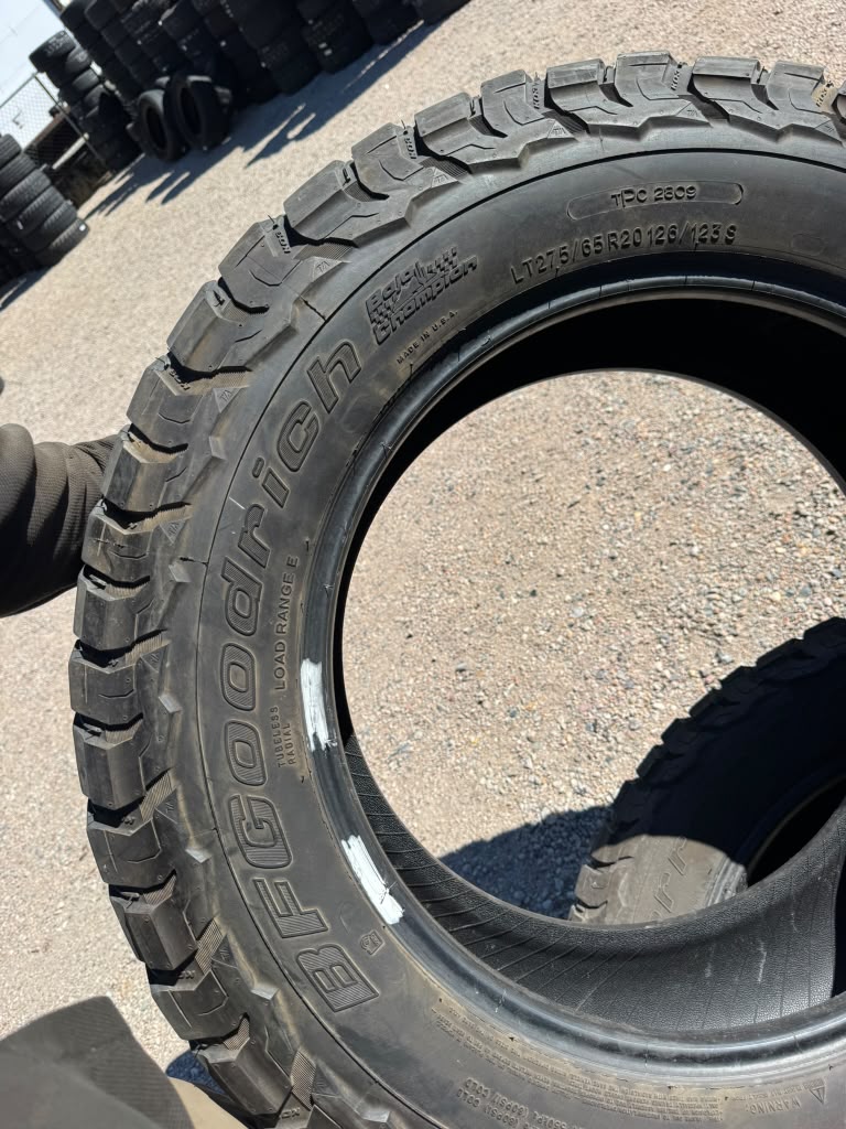 LT275/65R20 Pair (2 Used Tires) Bfgoodrich KO3 - 📍 Commerce City