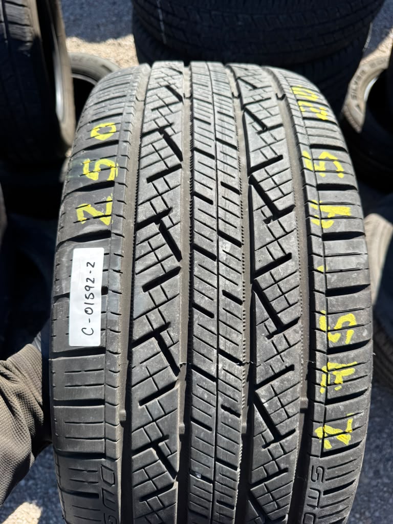 275/45R20 Pair (2 Used Tires) Continental Cross Contact LX25 - 📍 Commerce City