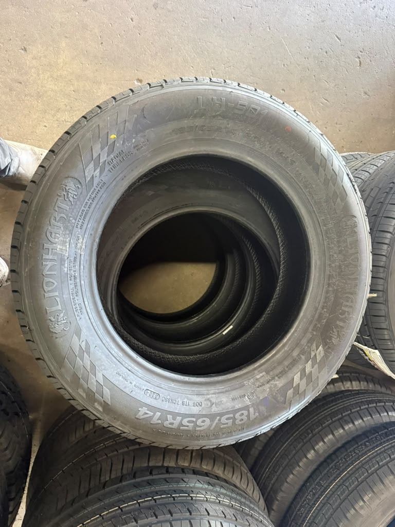 185/65R14 Set (4 Brand New Tires!!) Lionhart LH-501