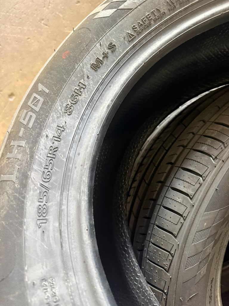 185/65R14 Set (4 Brand New Tires!!) Lionhart LH-501