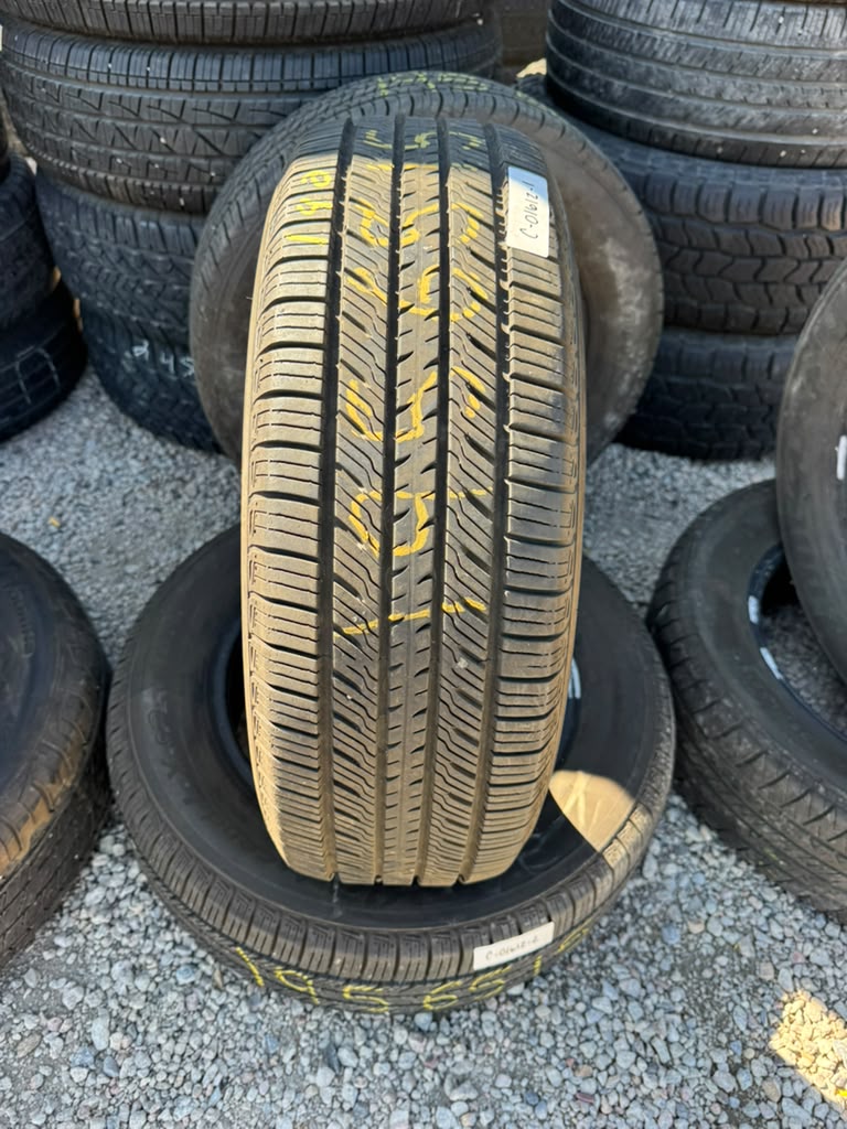 195/65R15 Pair (2 Used Tires) Yokohama Avid Ascend LX