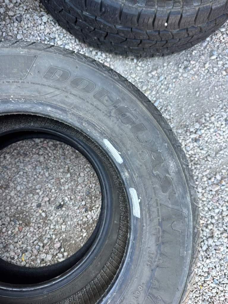 195/65R15 Pair (2 Used Tires) Douglas Touring