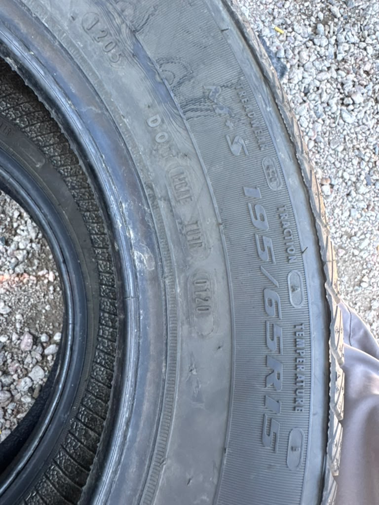195/65R15 Pair (2 Used Tires) Douglas Touring