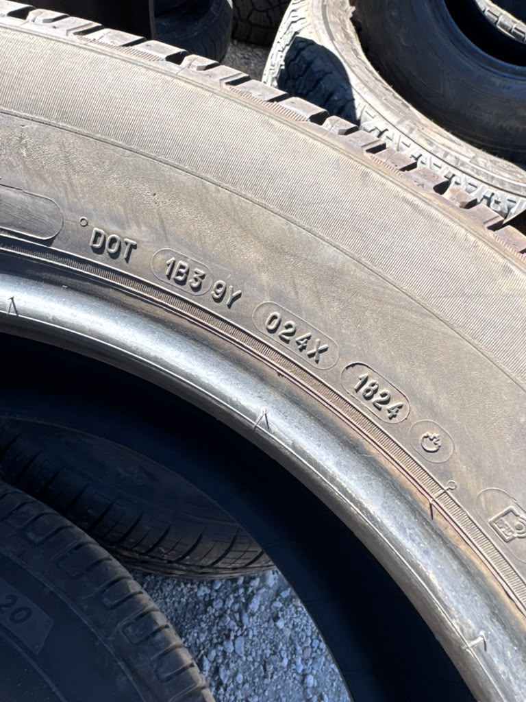 275/55R20 Pair (2 Used Tires) Michelin Defender LTX M/S2 - 📍 Commerce City