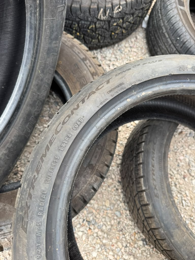 225/40R18 Pair (2 Used Tires) Continental Extreme Contact