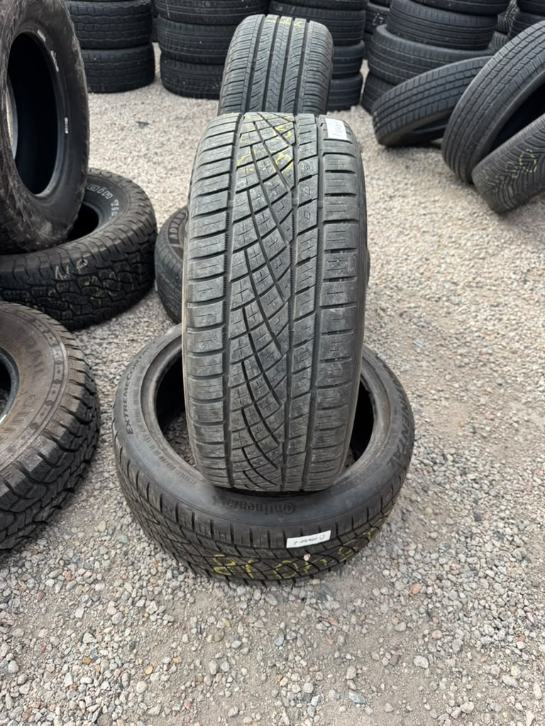 225/40R18 Pair (2 Used Tires) Continental Extreme Contact