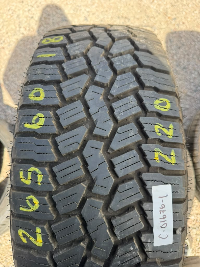 265/60R18 Pair (2 Used Tires) Falken Rubitrek - 📍 Commerce City