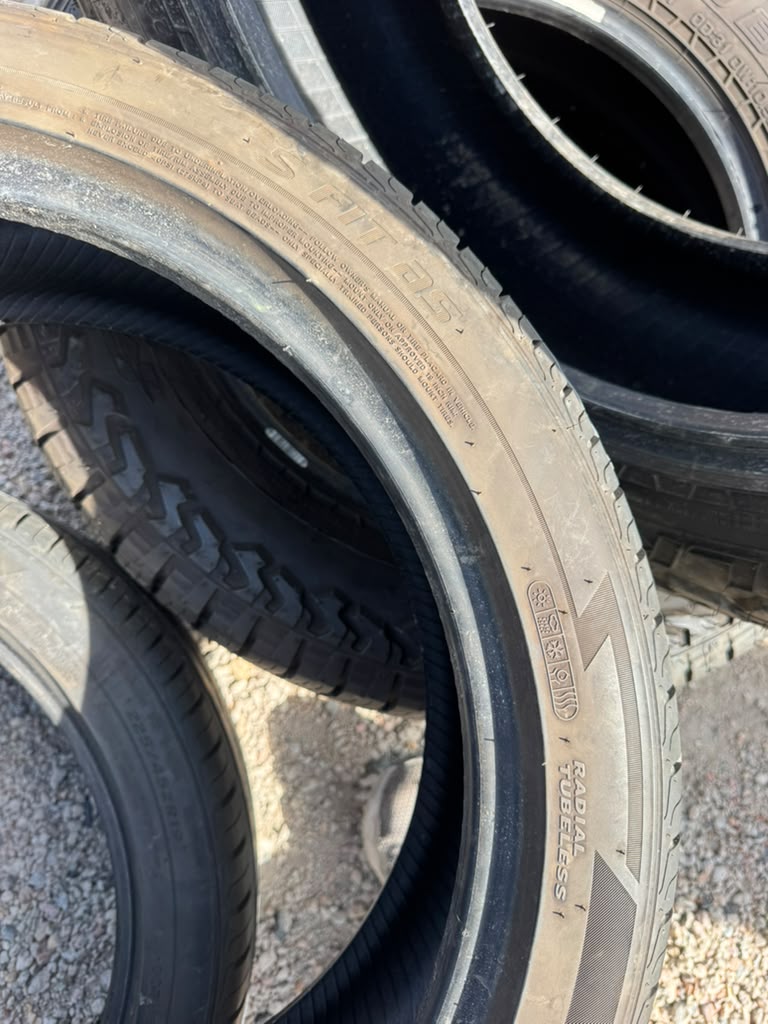 225/45R19 Pair (2 Used Tires) Laufenn S Fit