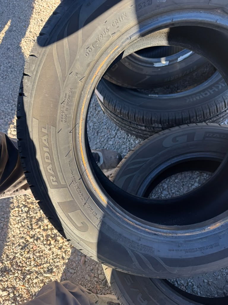 215/60R16 Pair (2 Used Tires) GTRadial Champiro Touring