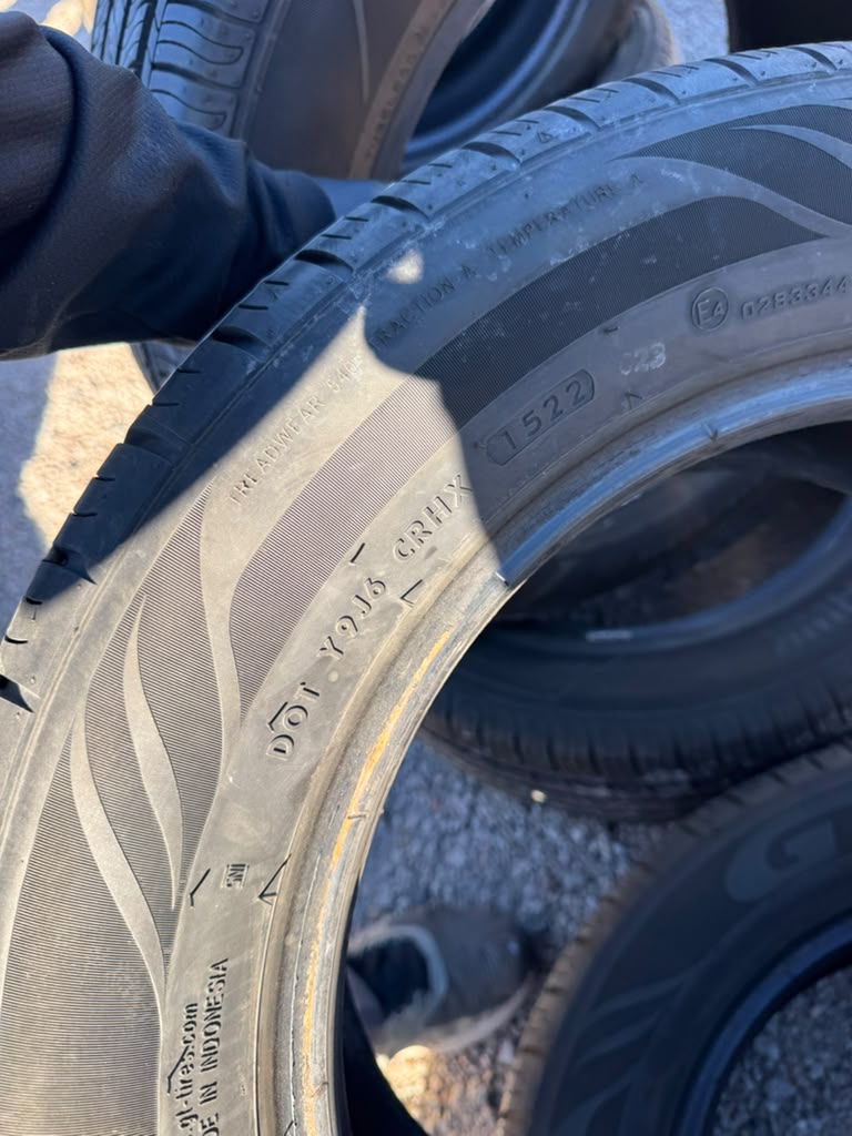 215/60R16 Pair (2 Used Tires) GTRadial Champiro Touring
