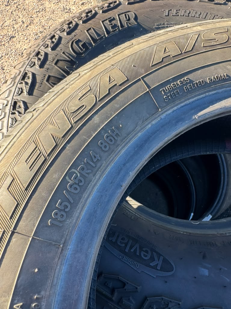 185/65R14 Pair (2 Used Tires) Toyo Extensa
