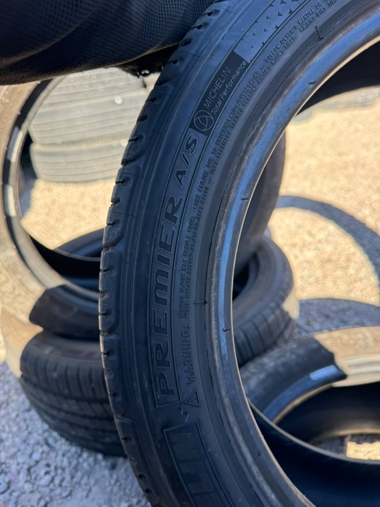 215/45R17 Pair (2 Used Tires) Michelin Premier