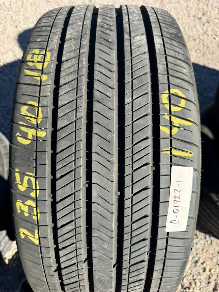 235/40R18 Pair (2 Used Tires) Goodyear Assurance MaxLife