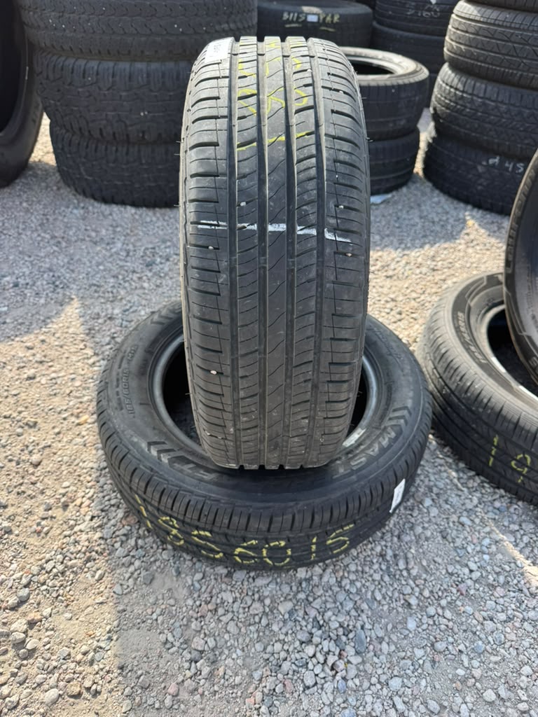 185/60R15 Pair (2 Used Tires) Mastercraft Stratus