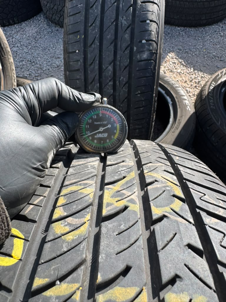 215/45R18 Pair (2 Used Tires) Advanta HPZ-02