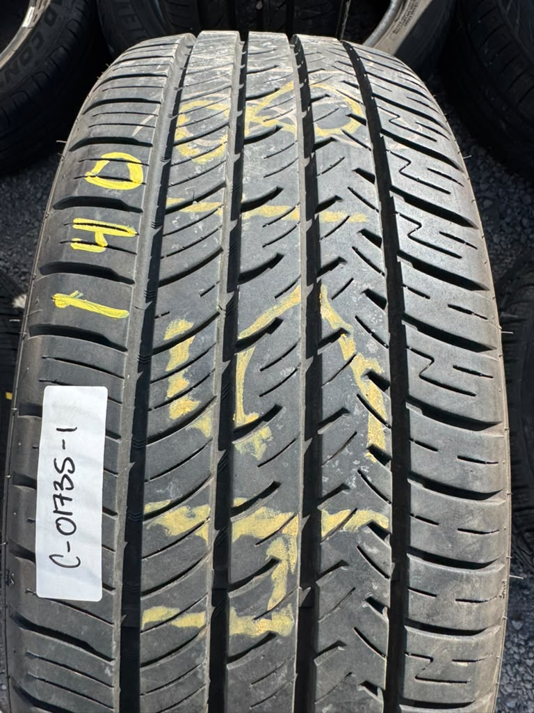215/45R18 Pair (2 Used Tires) Advanta HPZ-02
