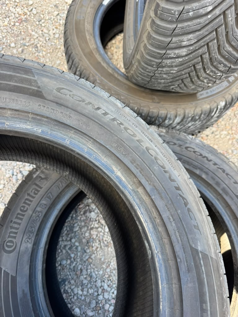 225/55R17 Pair (2 Used Tires) Continental Control Contact