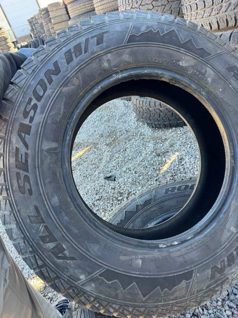LT225/75R16 Pair (2 Used Tires) Rocky Mountain - 📍 Commerce City